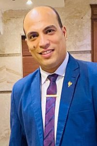 القس ميلاد عيد - مساعد العميد الاكاديمي